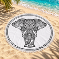 Serviette de plage ronde à franges – Mandala noir et blanc — ambiance caribéenne